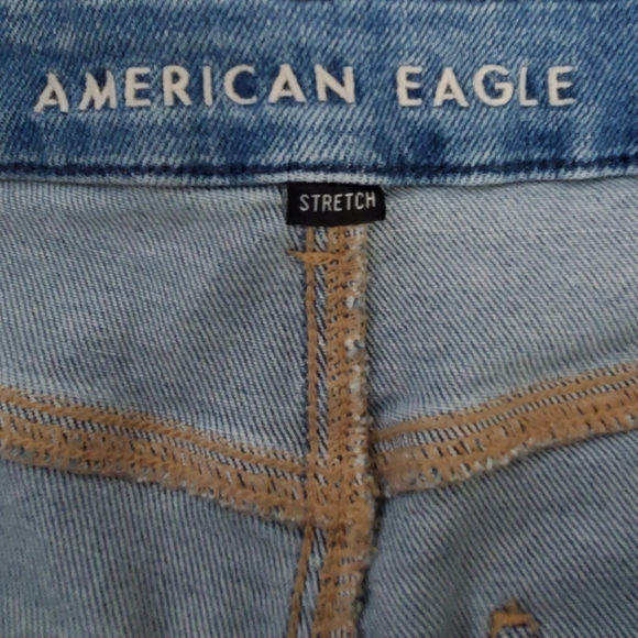 American Eagle Curvy Mom Jean Distressed - Picture 7 of 8